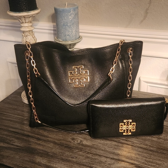 Tory Burch Britten tote with wallet - Picture 2 of 16